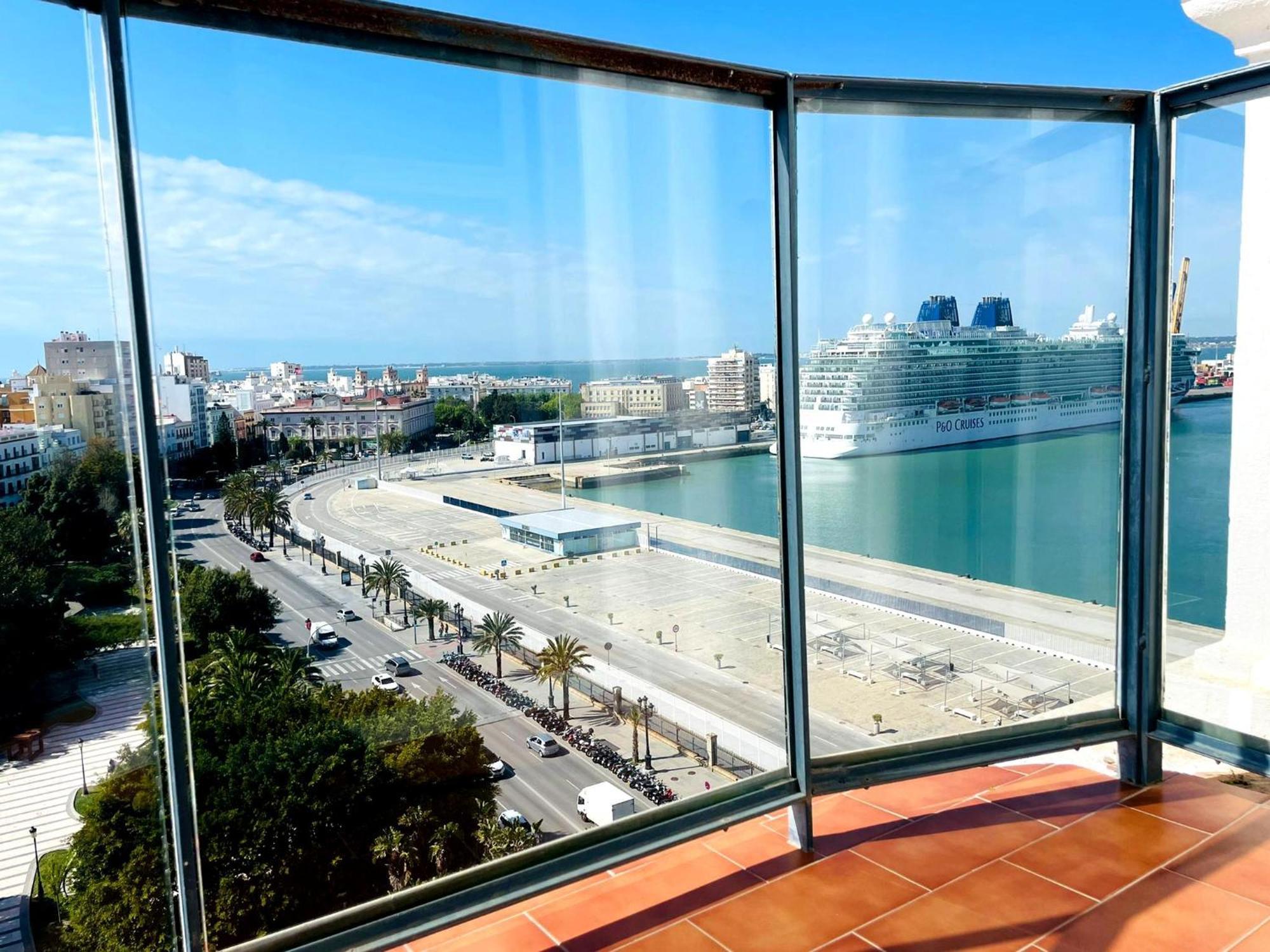 Skyline - Penthouse With 50M2 Private Terrace And Stunning Views Apartment กาดิซ ภายนอก รูปภาพ